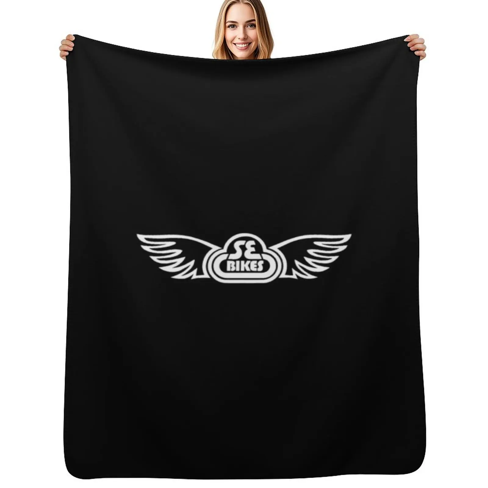 SE bikes white wing Throw Blanket Sofas bed plaid halloween Decorative Throw Comforter Summer Blankets