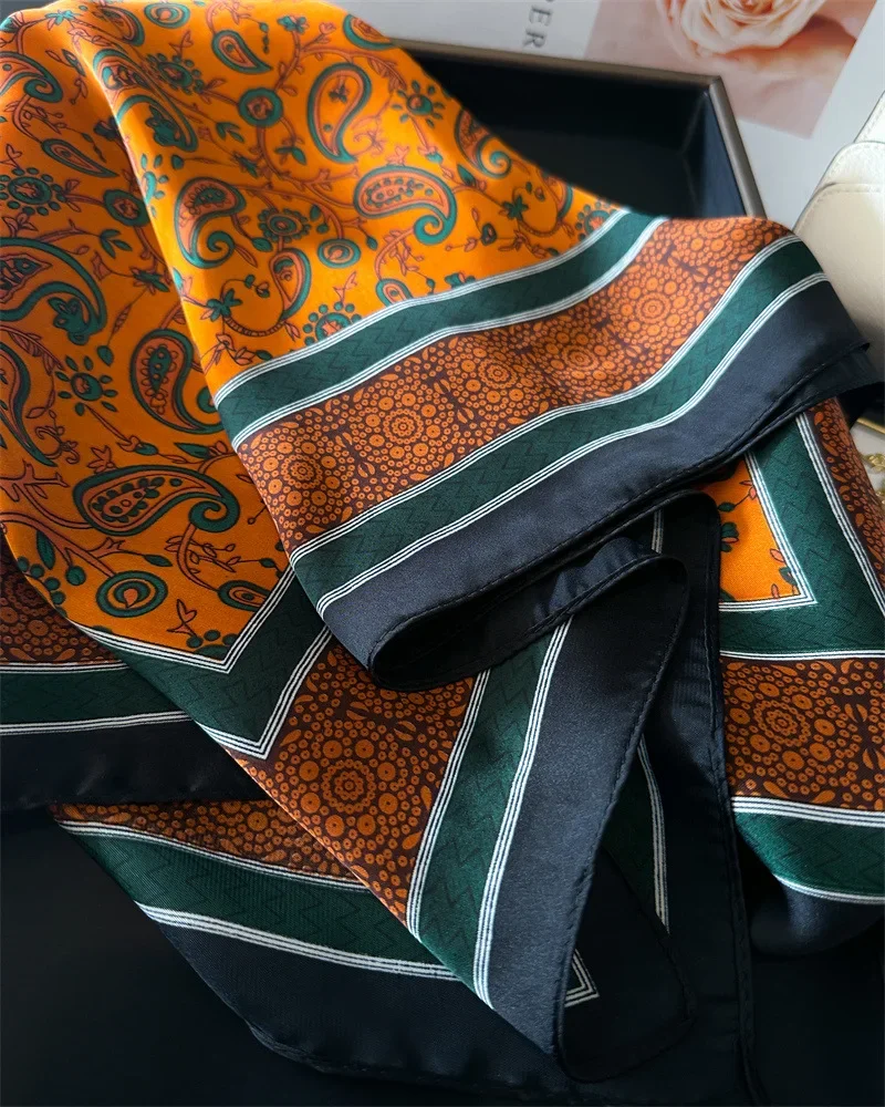 Quadratischer Schal für Damen, Seidengefühl, Haarbänder, Halstuch, Bandana, Schals, Damenmode, bedruckt, Kopftuch, Bänder, 2025, Frühling – Detail 4
