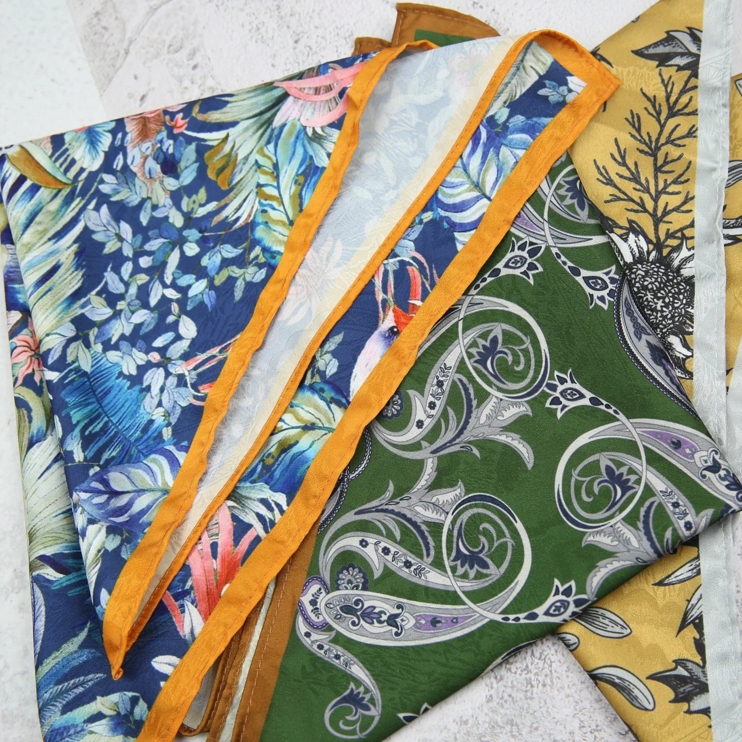 High-end British Exotic Style 33CM Large Pocket Square Soft Single Sided Floral Hanky Fit Man Dinner Party Casual Handkerchief