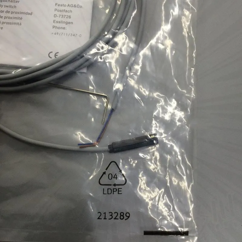 

FESTO Magnetic Proximity Switch SME-8-K-LED-24/150855 SME-8-ZS-KL-LED-24 171169