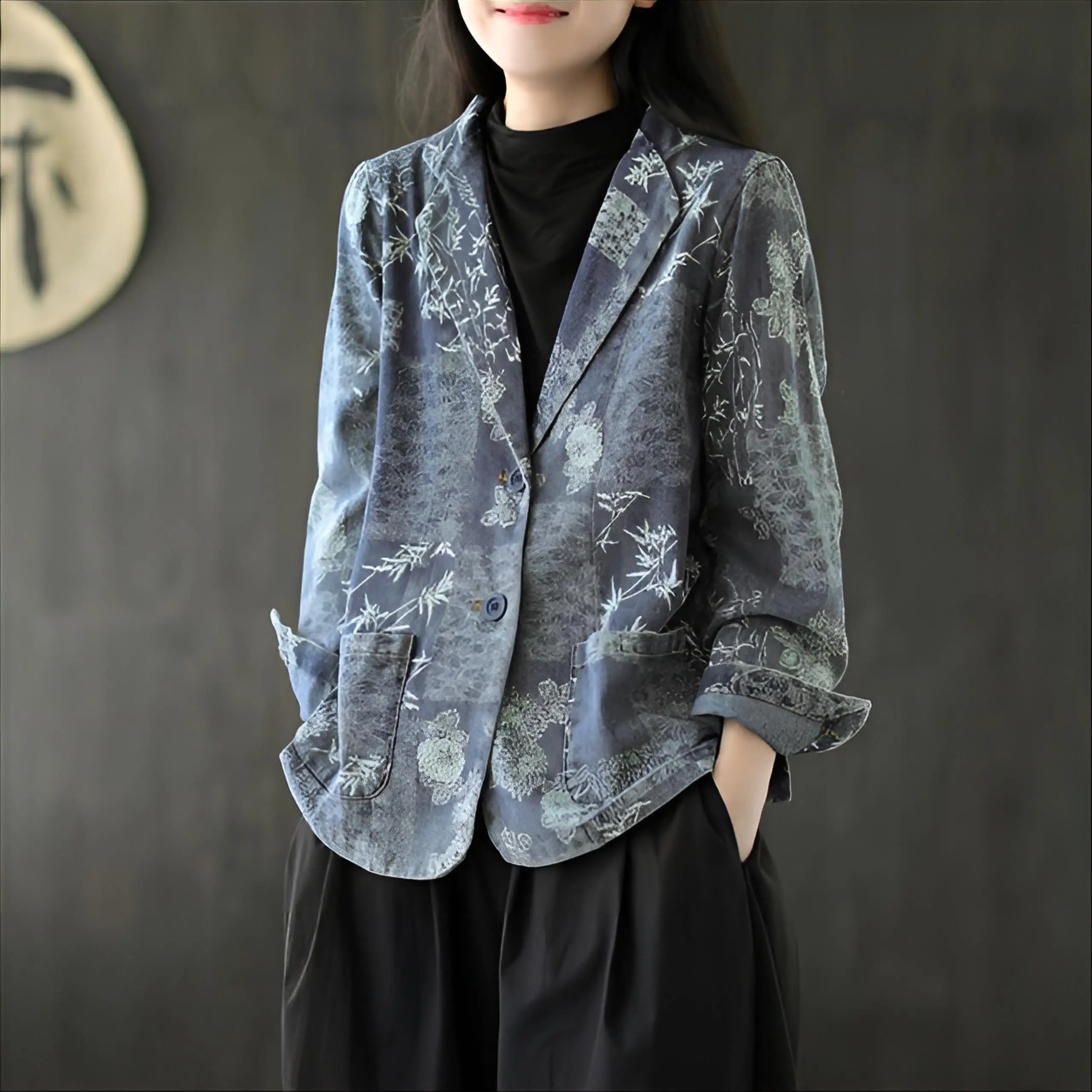 

Denim Coat For Woman Womens Spring Chambray Spliced Snap Button Cropped Outcoats Camping Youth Festival Dopamine Baddie Style OL