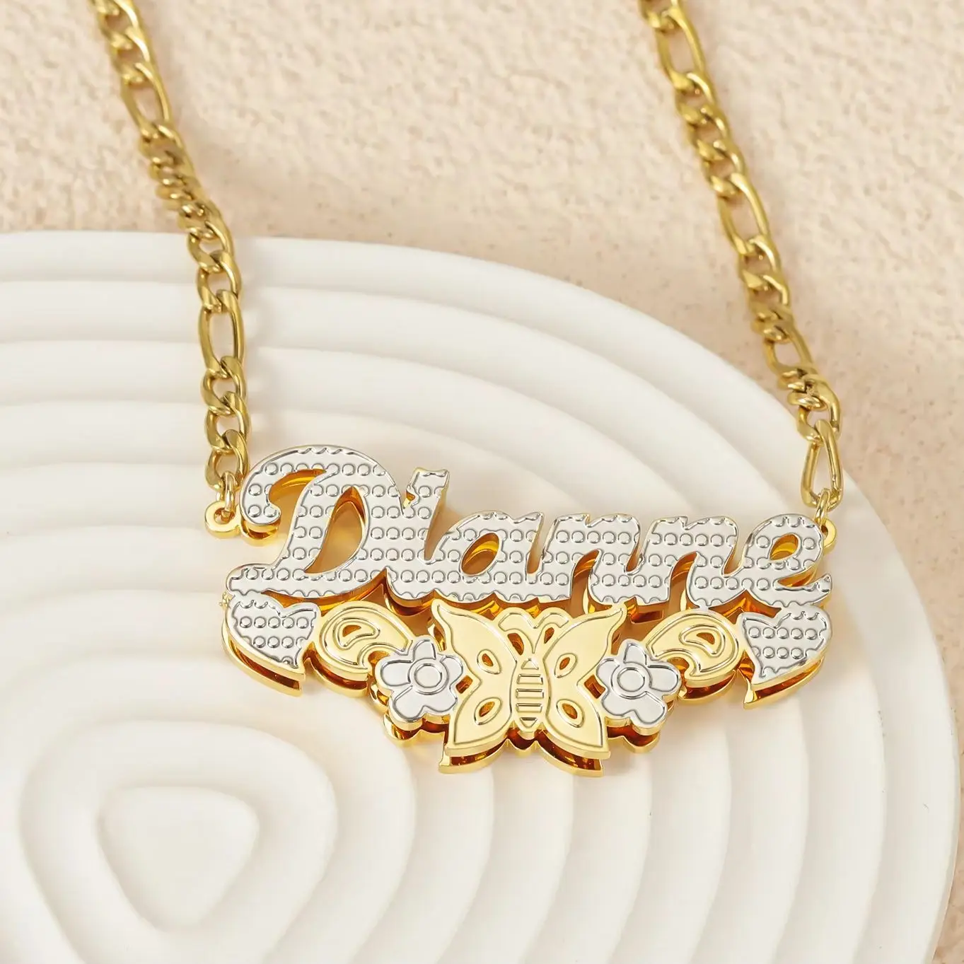 

Custom Two-color Butterfly Flower Bottom Name Necklace Personalization 18K Gold Plated Pendant Jewelry Christmas Gift for Her