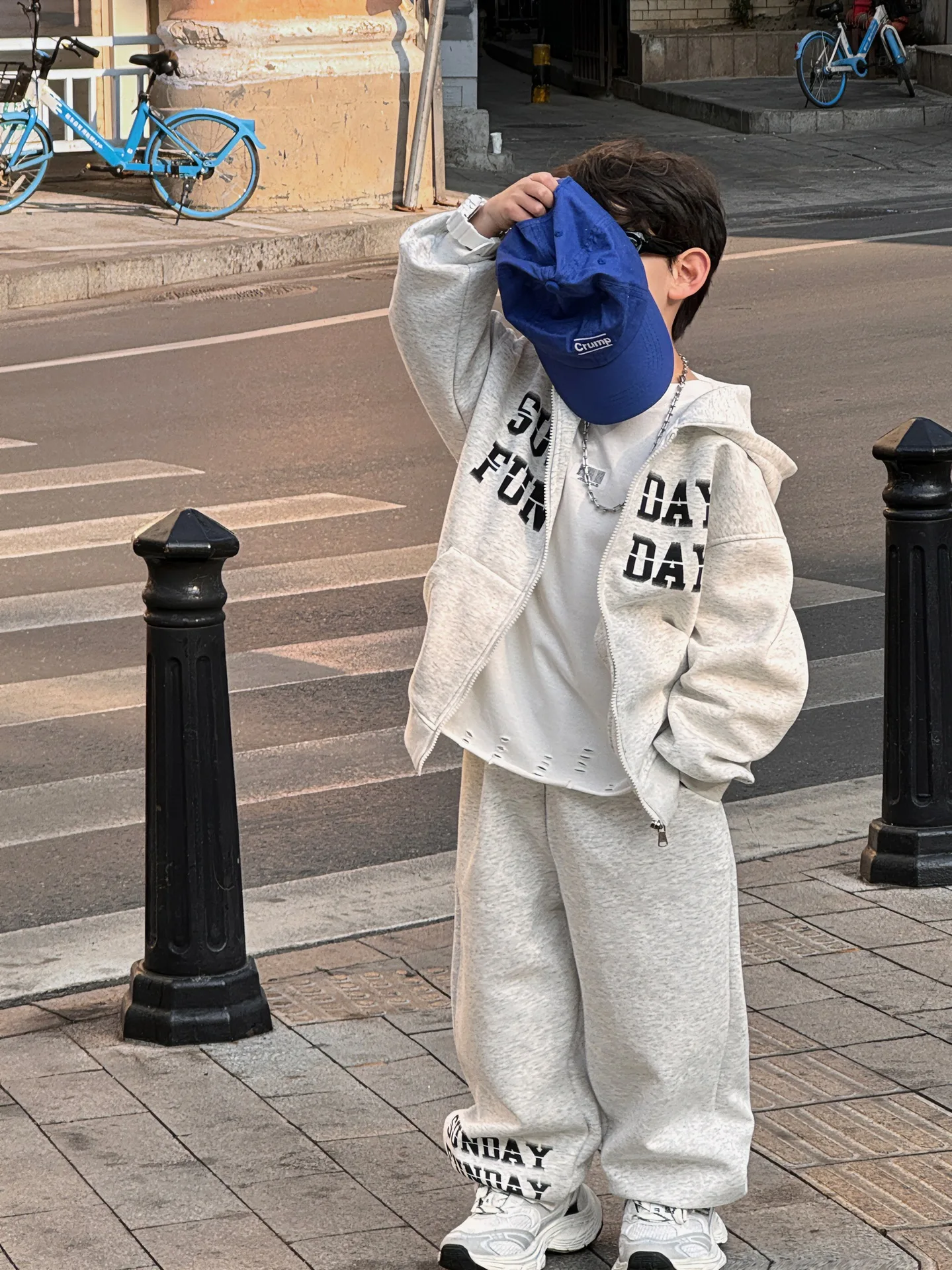 

2025 Spring New Korean Boys' Fashion Leisure Set Children's Two Piece Set kids clothes