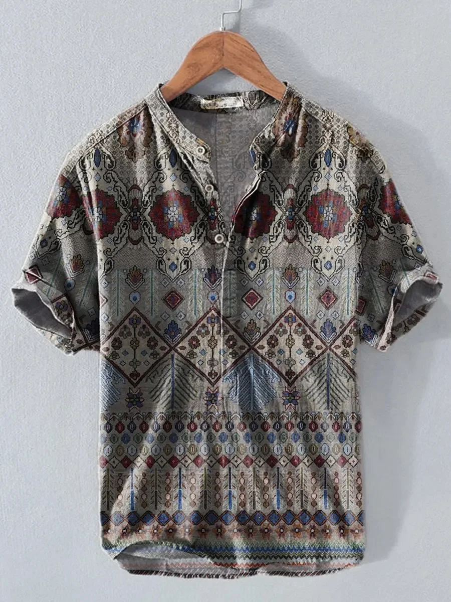 New retro watercolor octopus print men's short sleeved Henley shirt, artistic and casual style shirt clothing