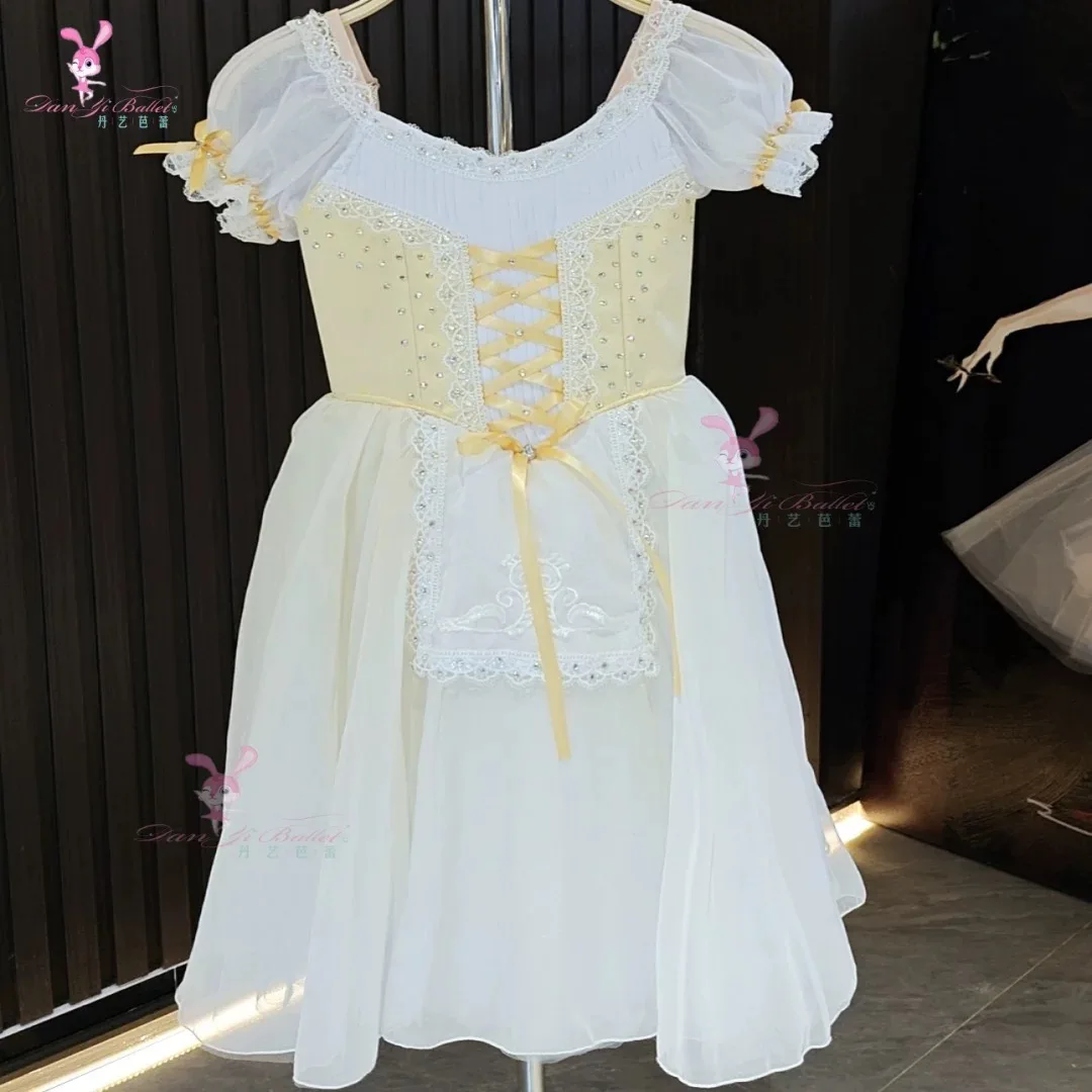 

Danyi Clara Giselle's daughter, ballet costume, competition dress, professional customization.