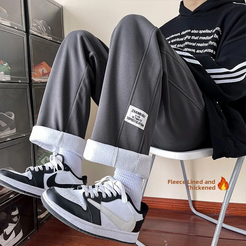 

Мужские утепленные спортивные брюки на флисовой подкладке в американском ретро-стиле, зимние повседневные длинные брюки, молодежные модные брендовые брюки с эластичным поясом