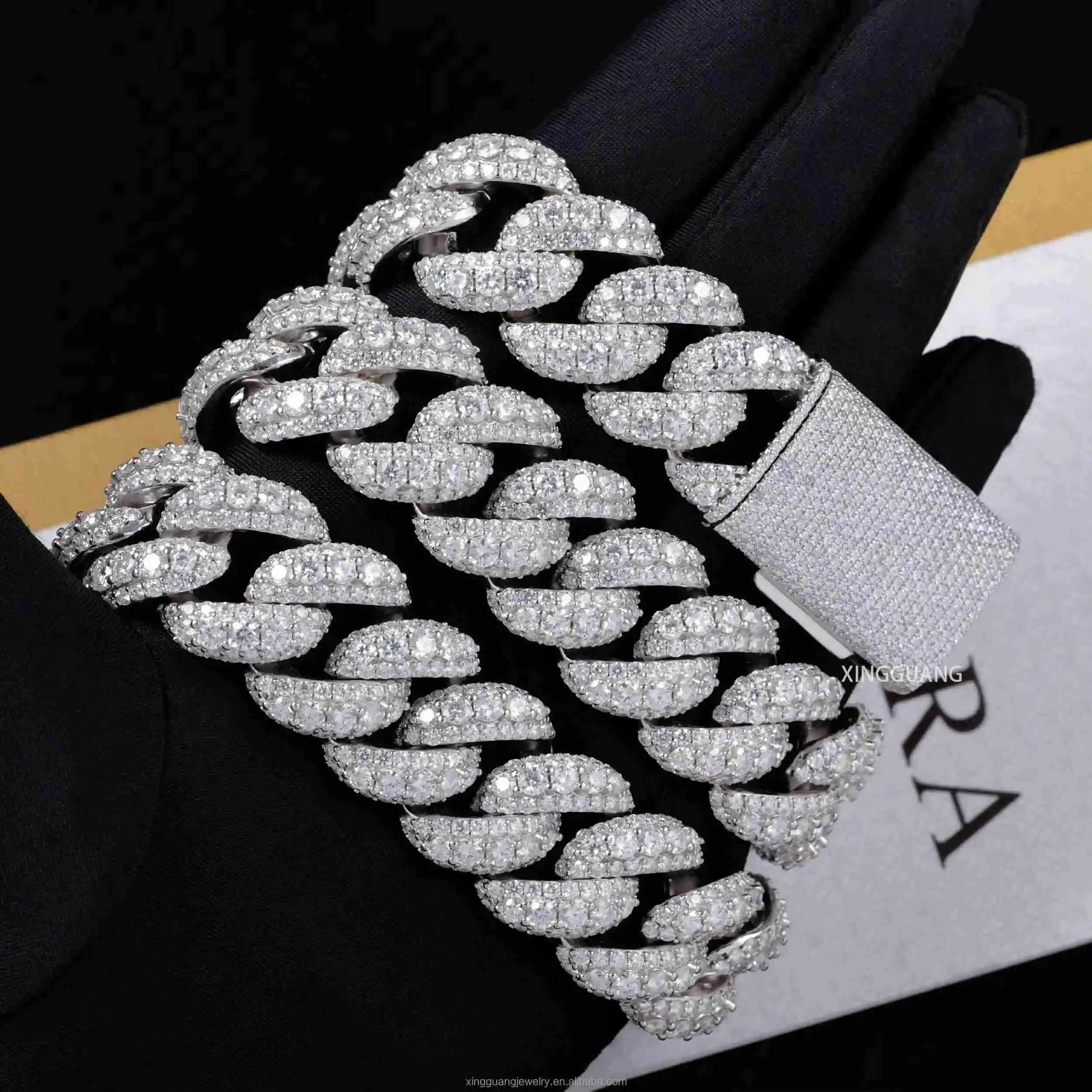 Hot Selling HipHop Jewelry 20MM 22MM Iced Out Moissanite Raised Chain S925 18K Gold Plated VVS Diamond Cuban Link Necklace.