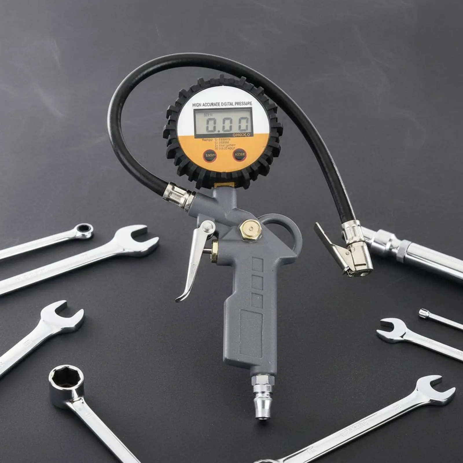 

Tire Inflator with Pressure Gauge Easy to Use Handheld Grip Tire Inflator Air-Powered Tool Long-Lasting for Auto Repair Shop