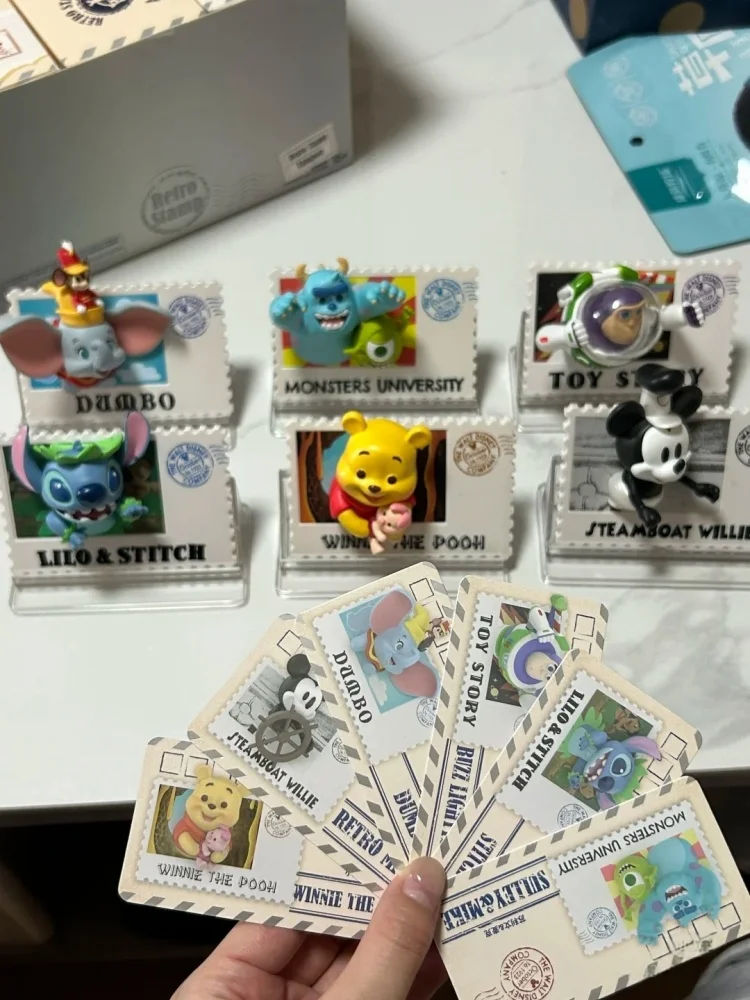 

Miniso Sanrio Mystery Box Винни-Пух, новое издание, Disney 100, юбилей, ретро-стиль, серия штампов, слепая коробка, гаражный комплект, игрушки