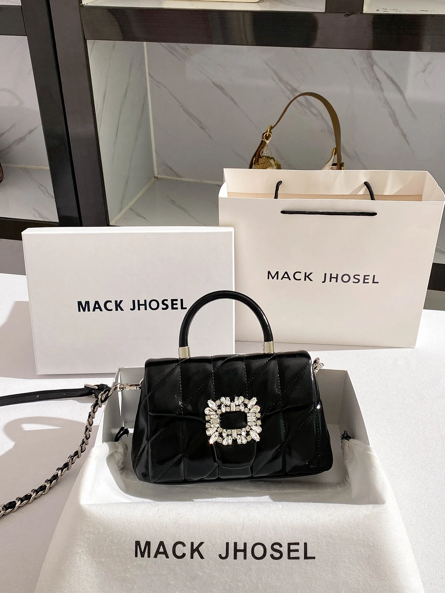 

Ma Jhosel 2025 Новая маленькая квадратная сумка через плечо на одно плечо, пригородная сумка премиум-класса, мягкая кожа, повседневная сумка