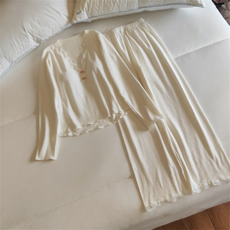 

Long-Sleeved Pajamas Set for Women 2026 Spring Autumn Homewear Chest Pads Comfortable Ladies Sleepwear New Soft Loungewear Set