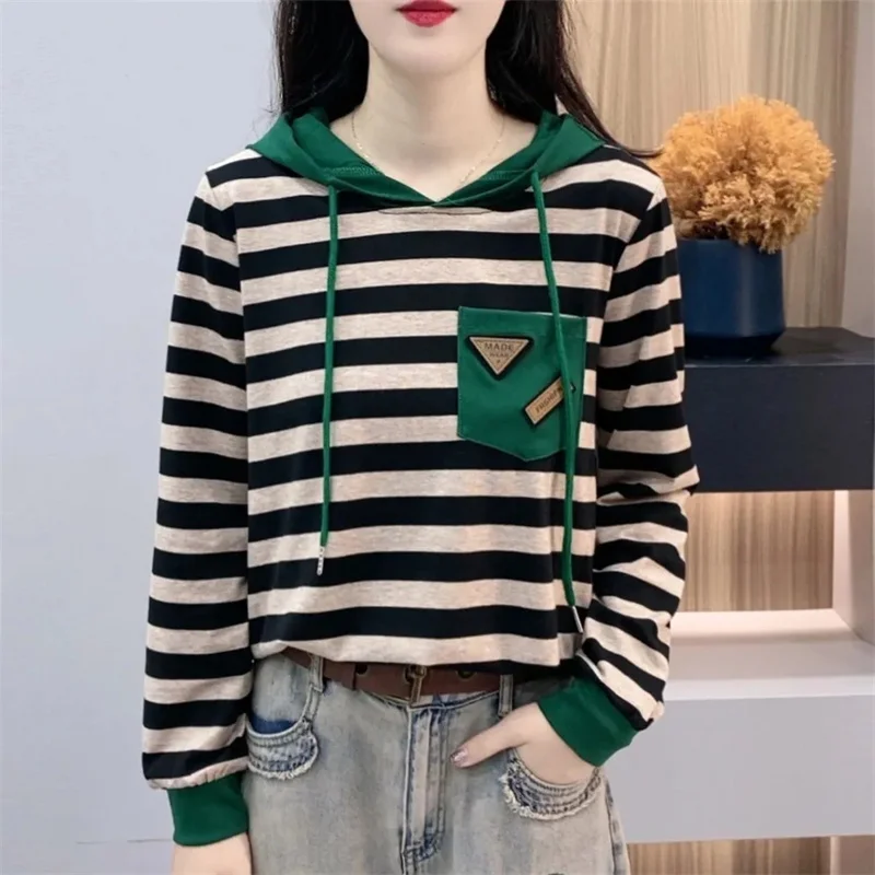 

Large Size Women Hoodies Sweatshirts Spring Autumn Korean Loose Striped Hooded Pullover Shirts Ladies Fashion All-Match Tops