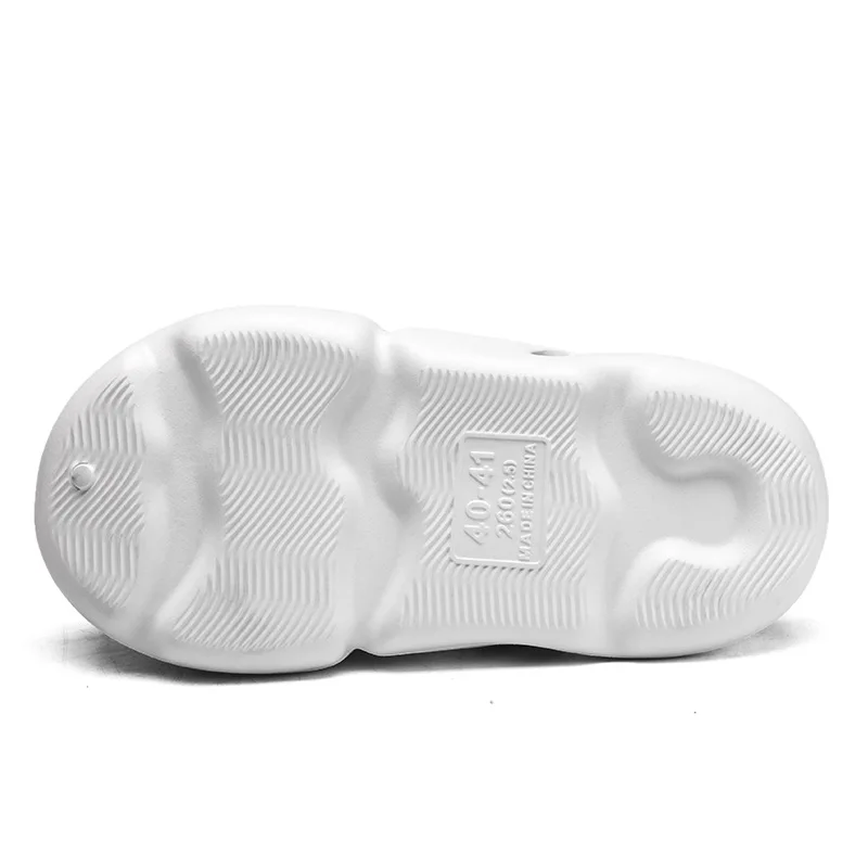 New Men's Sandals Barefoot Beach Shoes Anti Slip and Wear Resistant Soft Bottom Baotou Breathable Seaside Leisure Beach Slippers