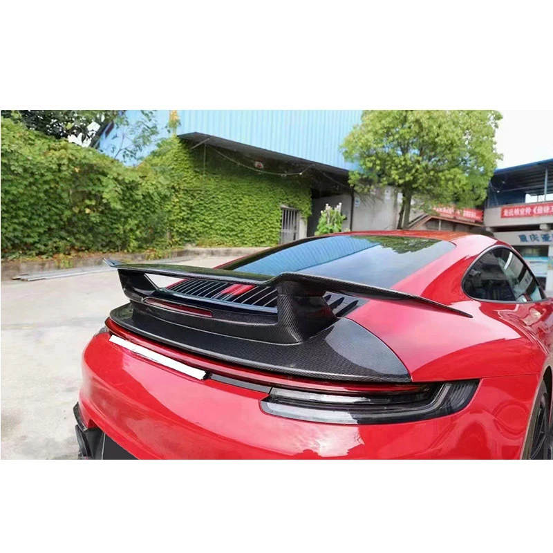 Suitable for 2019-2023 Porsche Carrera 911 modified SD model, dry spray-painted semi-carbon large rear wing