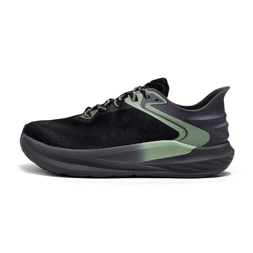 

New popular breathable professional comfortable lightweight sprint running shoes, suitable for track and field training