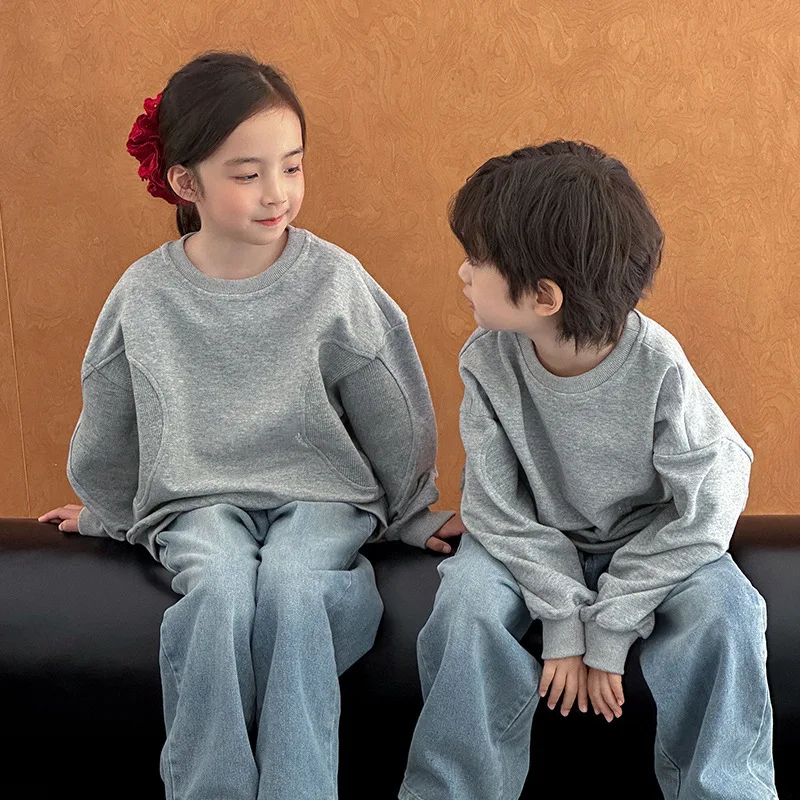 

2025 Autumn Kids Round Neck Sweatshirt Korean Cotton Blend Casual Loose Fit Top for Child Boys Girls Long Sleeve Tops