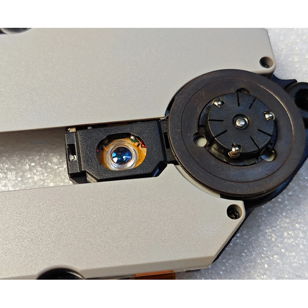 1PC ゲームコンソールレーザーレンズ交換落下防止光学レーザーヘッドレンズ PSone KSM-440BAM 修理部品