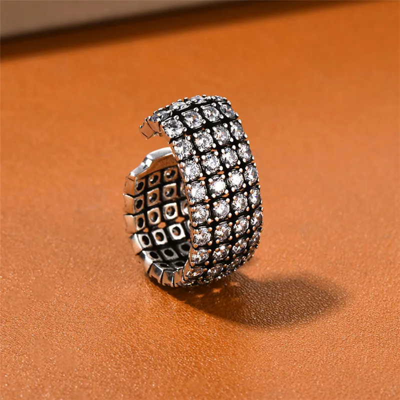 French Exquisite Zircon Earbone Clip Metal Geometry for Women's Trend Light Luxury Top Quality Unique Ear Clip