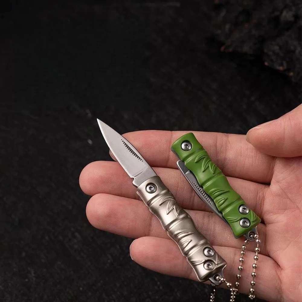 Folding Knife Outdoor Stainless Steel Folding Knife Zinc Alloy Small Knife Portable Mini Knife Creative Keychain