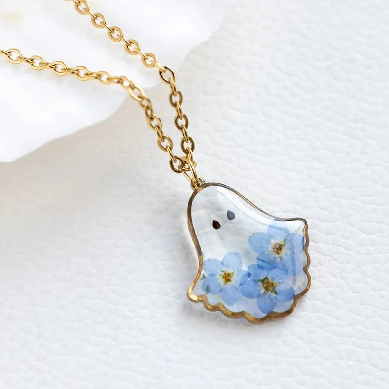Cute Ghost Pendant Blue Forget Me Not Dry Flower Epoxy Resin Handmade Necklace Women Halloween Fashion Exquisite Gift
