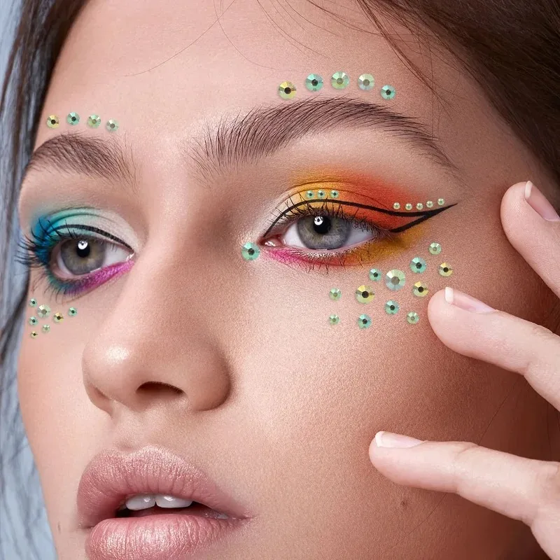 Adesivi con diamanti per trucco Gioielli 3D scintillanti colorati Adesivo con perle Occhio Viso Decorazione con gemme Decorazione per trucco fai da te per il festival musicale