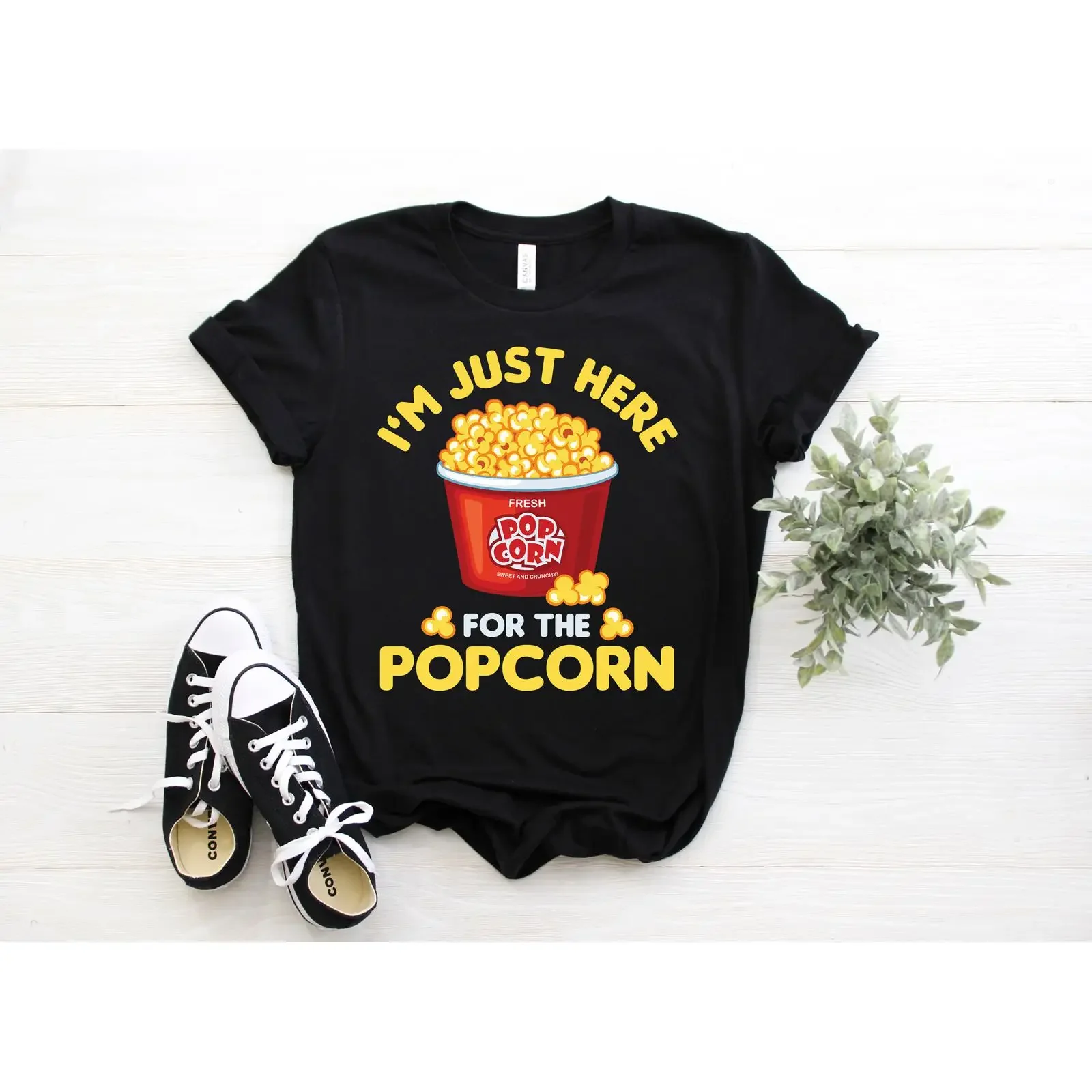 I'm Just Here For The Popcorn Funny T Shirt Retro Vintage Lovers Movie Theatre Cinema Film Fans Casual vintage Washed