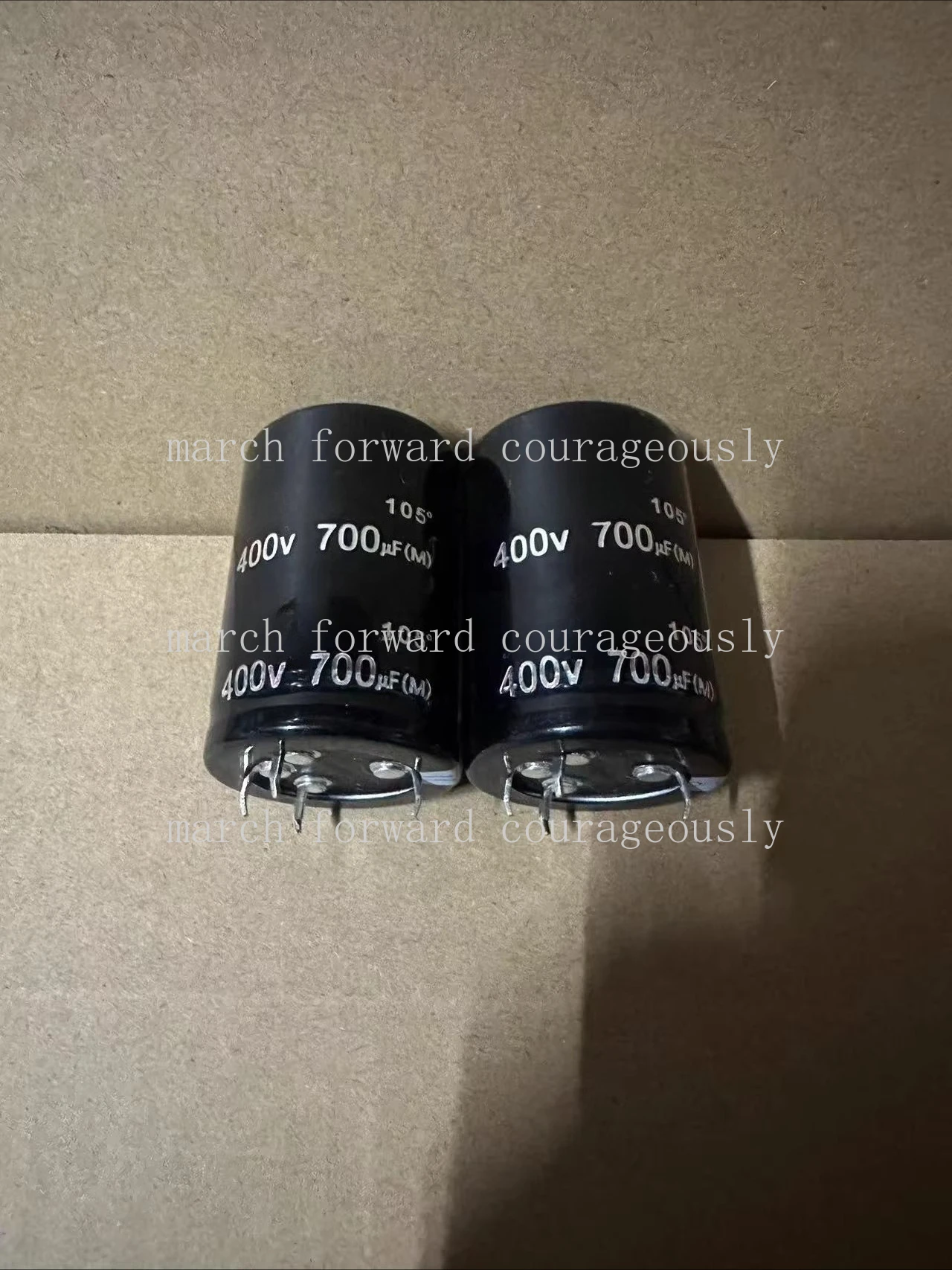 400V700uf New original Japanese for black diamond filter capacitor 35 * 45 35 * 50