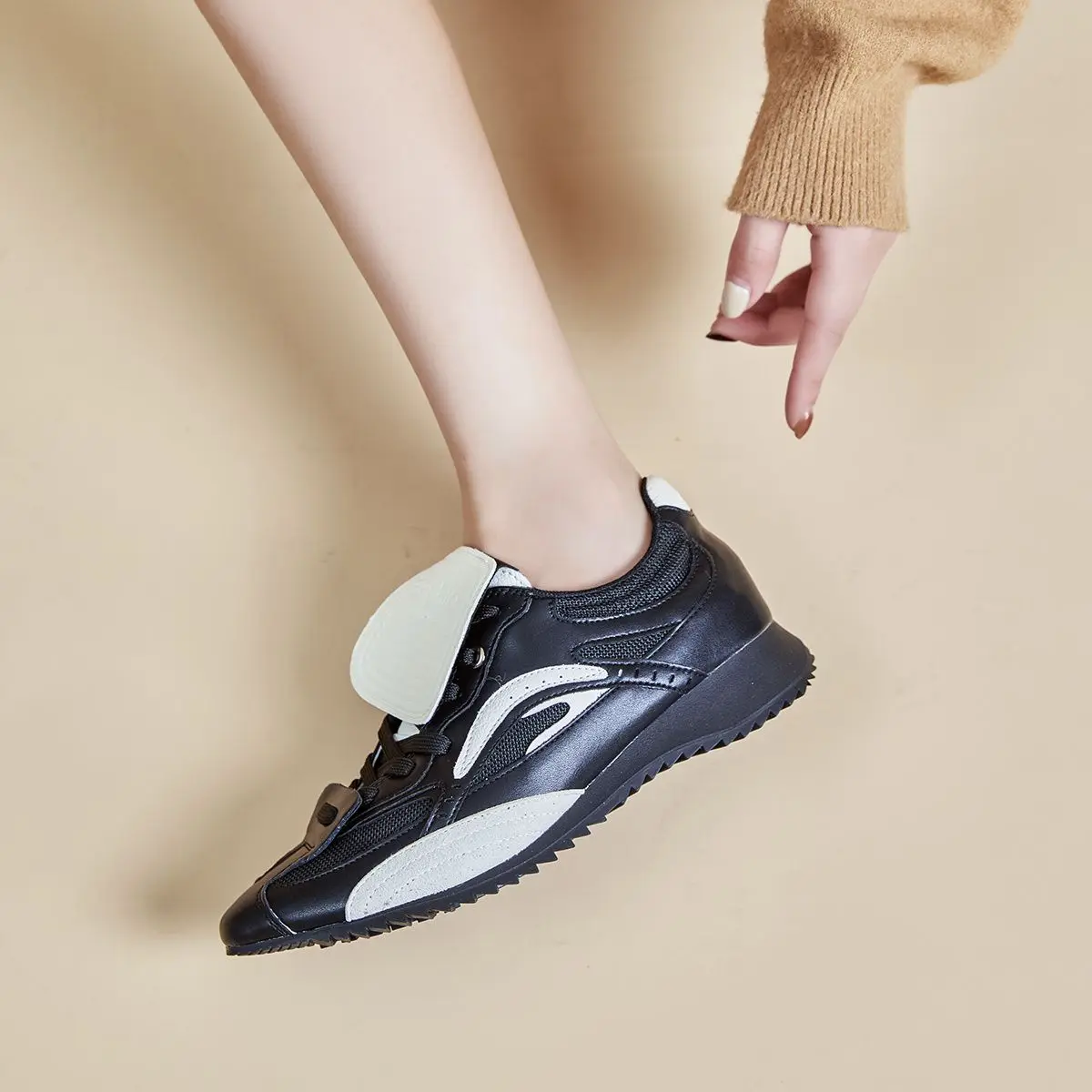 2025 Summer Hot New Outdoor Breathable Wearable Hiking Shoes Hiking Mountaineering Casual Shoes Very Good