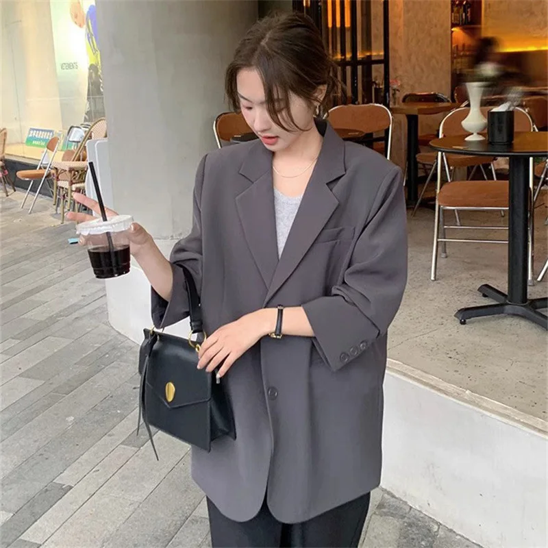 เสื้อสูทลำลองสไตล์สตรีททรงตรง แขนยาว กระดุมเดี่ยว สีพื้น ผ้าโพลีเอสเตอร์ สำหรับฤดูใบไม้ผลิและฤดูใบไม้ร่วง