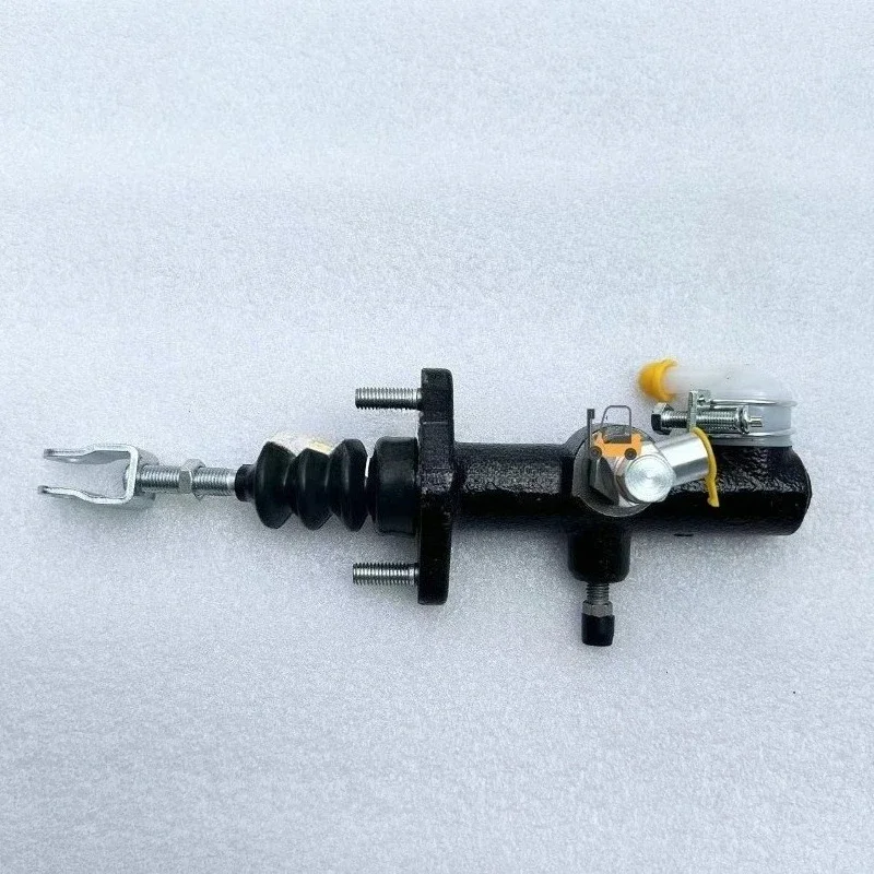 1-pezzo-cilindro-freno-ruota-principale-per-carrelli-elevatori-toyota-5f-6f-2-3t-codice-47210-23600-71