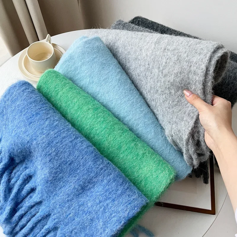 Рисунок 2 - Розовый шарф для женщин