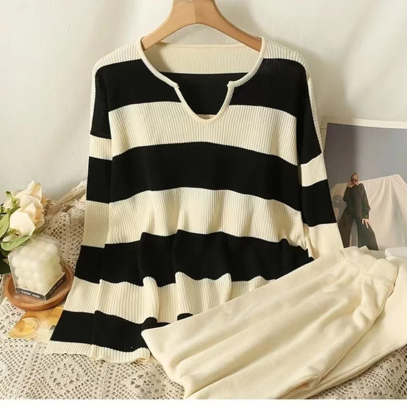 الجديد في مجموعات النساء الاتجاه 2025 سترة أنيقة وأنيقة مطابقة مجموعات الكورية عادية شريط كم طويل فستان أطفال مع سروال داخلي تريكو