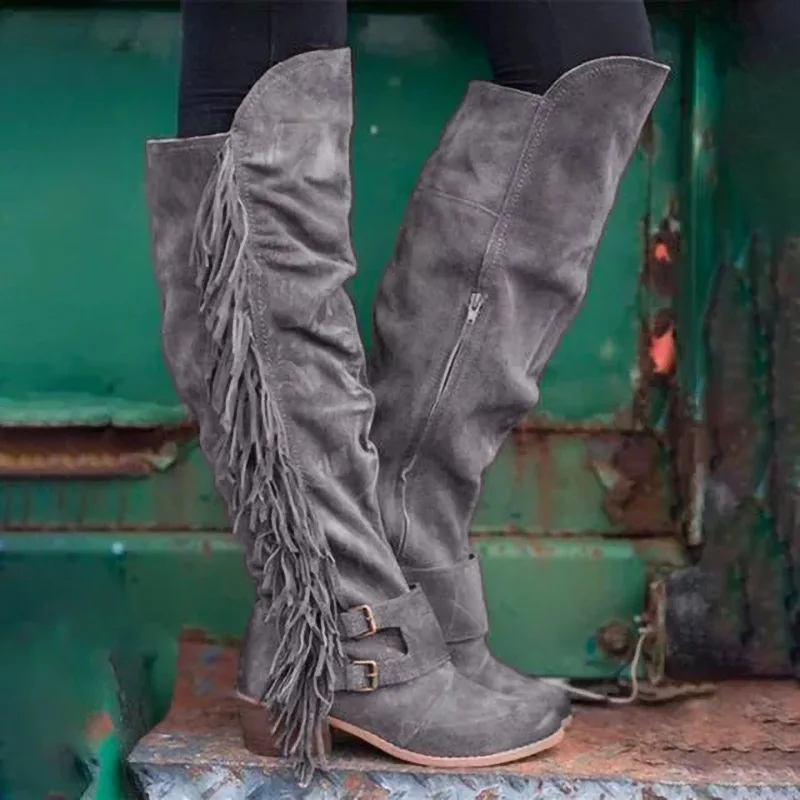 Botas Retro de invierno con punta redonda y cremallera para mujer, botas largas marrones con borlas y tacón grueso, zapatos de Cosplay para fiesta de disfraces de Halloween 2025