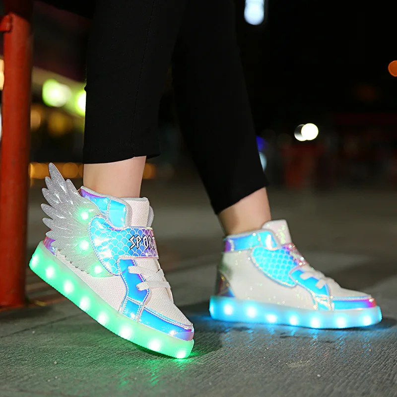 New Kids Led Shoes Boys Girls Fashion Angel Wings Lighted Sneakers Usb Charging Casual Sports Shoes Children\'s Skateboard Shoes