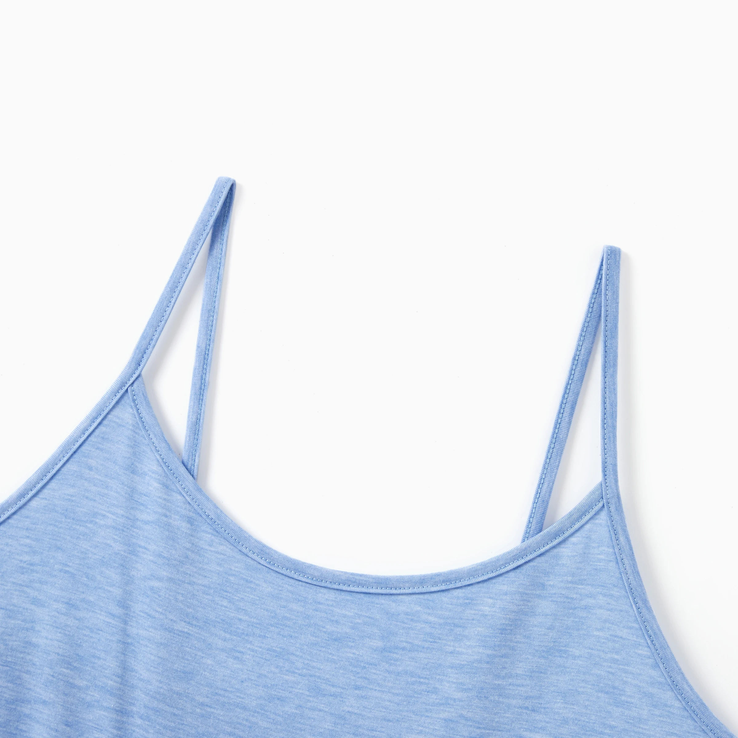 

PatPat Family Matching Outfits Flora Print Short-sleeve Shirt or Strap Ruffle Hem Dress Summer Vacation Set