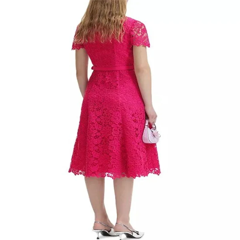 Hottest  Red Elegant Mother Of The Groom Dresses A Line Short Sleeve V Neck Knee Length Full Lace Evening Gown For Weddings