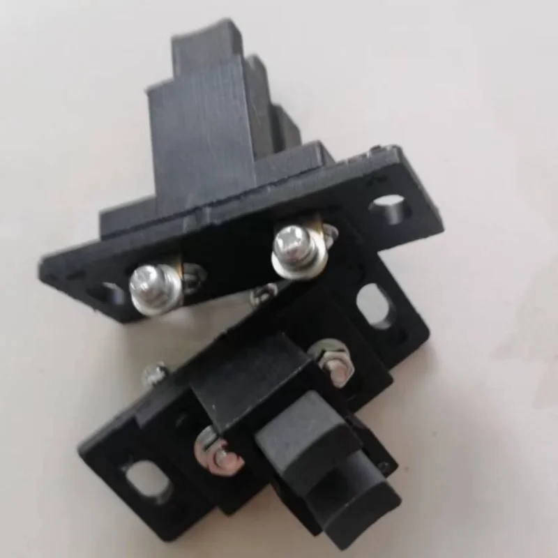 فرشاة الكربون كيبور KDE12EA3 KDE12STA3 KDE12000EA KGE12EA3 KDE16EA KDE19EA3 KDE19STA3 أجزاء المولد #6