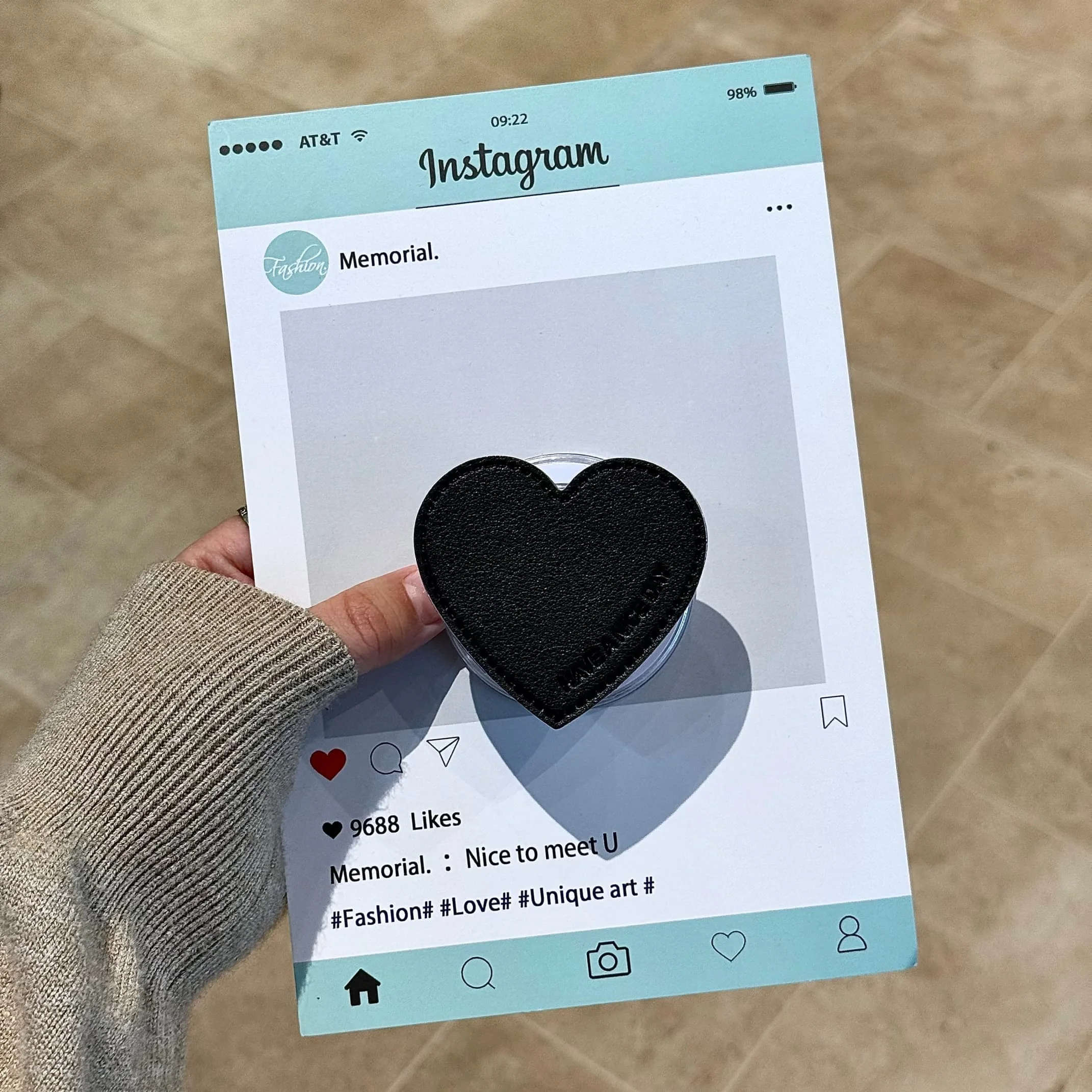 

Cute Leather For Magsafe Magnetic Phone Grip Stand For iPhone 17 15 Samsug Love Heart Anti Drop Portable Universal Phone Holder