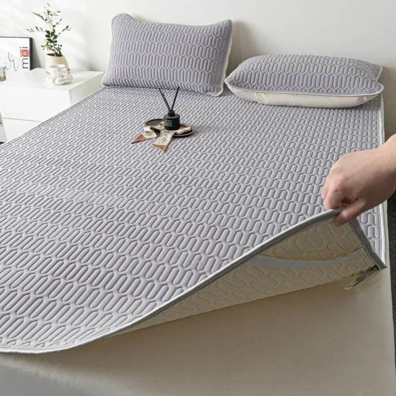 

For Cooling Bed Sheet Set with Pillowcases Ice Silk & Latex Quilted Breathable Cover Solid Summer Bedding Comfort & Heat Resista