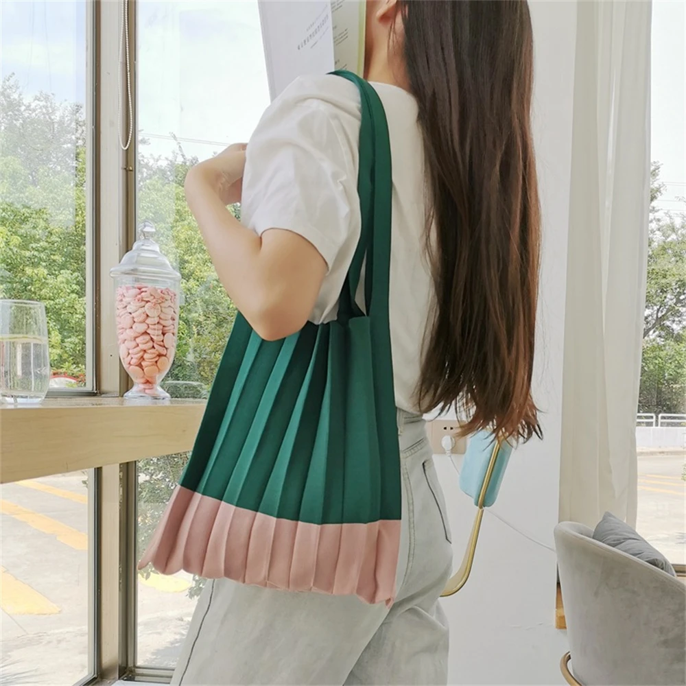 2024 Korean Style Large Capacity Shopping Handbags for Women Chic Folded Knitting Pleated Bags Female Stripe Patchwork Tote Bag