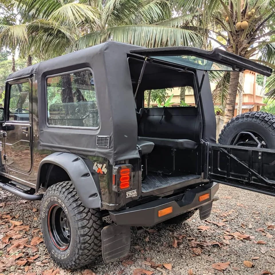 

Factory Hot Selling MAHINDRA THAR LED Tail Lights 2010-2019 Model New Red Brake Lamps For THAR Model Vehicles
