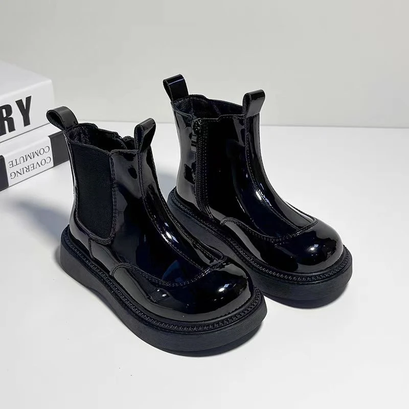 

Platform Chelsea Boots for Girls 2025 New Winter Kids Glossy Leather Boots Non-slip Simple Classic Kids Ankle Boots Wide Toe Box