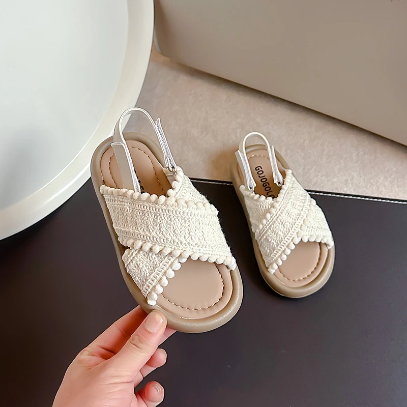 Girls Sandals Summer New Cute National Style Cross Hook & Loop Soft Bottom Princess Fashion Sandals Children Casual Beach Shoes