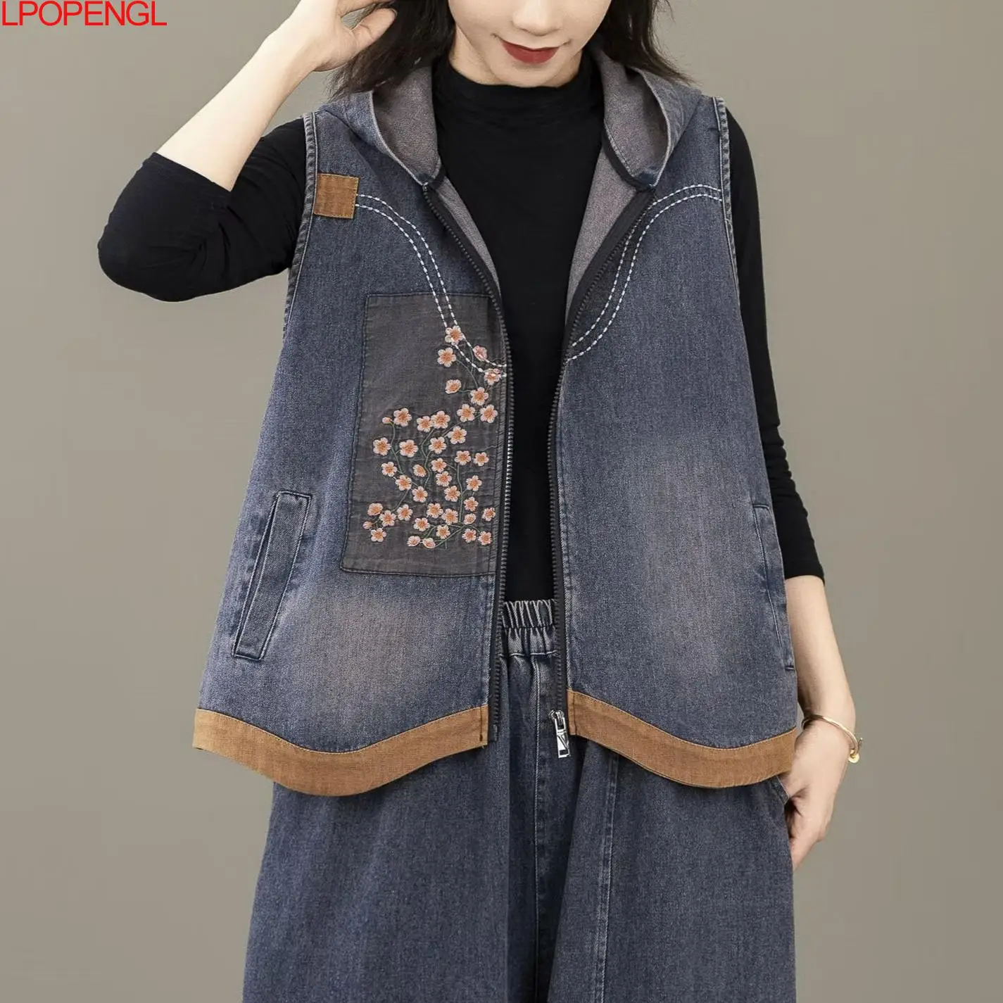 New Ethnic Style Woman Autumn Hooded Embroidery Loose Casual Sleeveless Denim Vest Literary Fashion Cardigan Zipper Outerwear