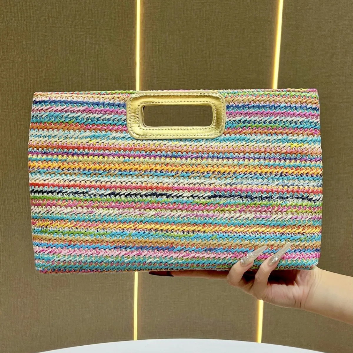 

Bloomsteps Women's Large Capacity Handbag, Straw Clutch Bag, Commuting Women's Bag, Chain Shoulder Crossbody Bag