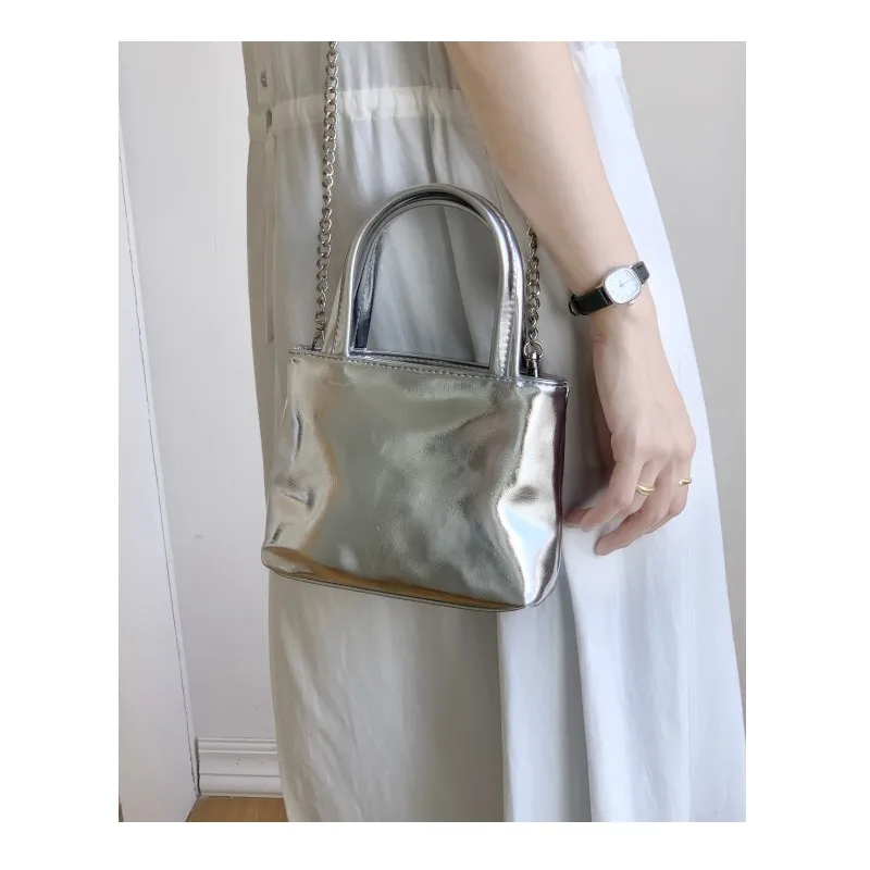 

Faionable Crossbody Bag Women's Handbag Simple Chain Handle Bag Blogger Sle Soft PU Leather Magnetic Bule Closure
