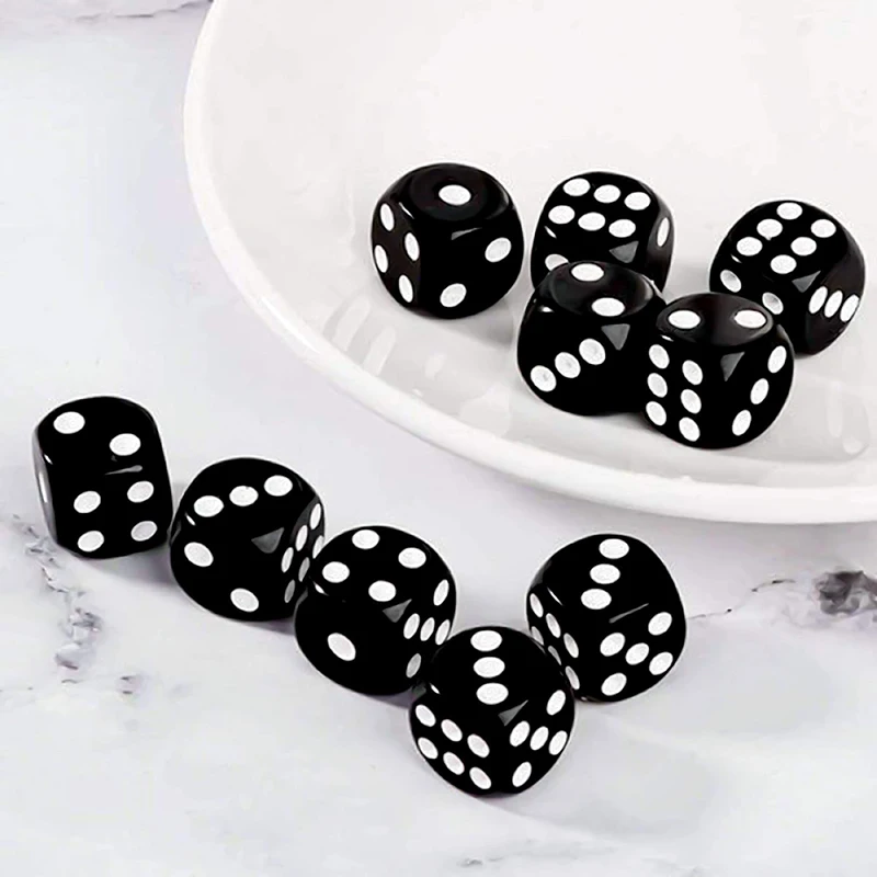 100Pcs/Set 16mm Dice 6 Sided Dice D6 16 Black White Color Acrylic Round Corner Cube Digital Dice For Table Board Games Party DND