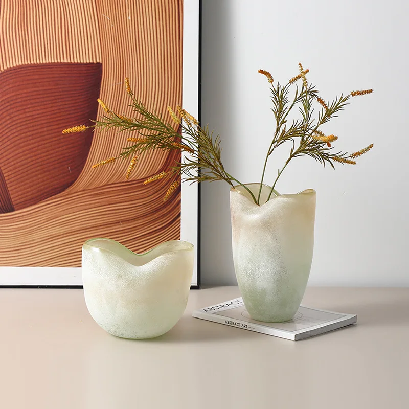 Modern ins style creative gradient color flat mouth glass vase model room living room dining table high-end sense