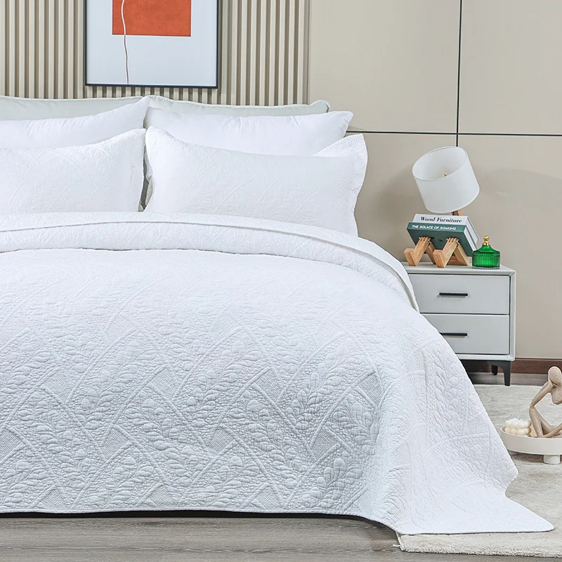 Padded Cotton Quilt Set with Shams, White Embroidered Bedspread on The Bed, Quilted Blanket for Bedroom, Padding Bed Cover 3Pcs
