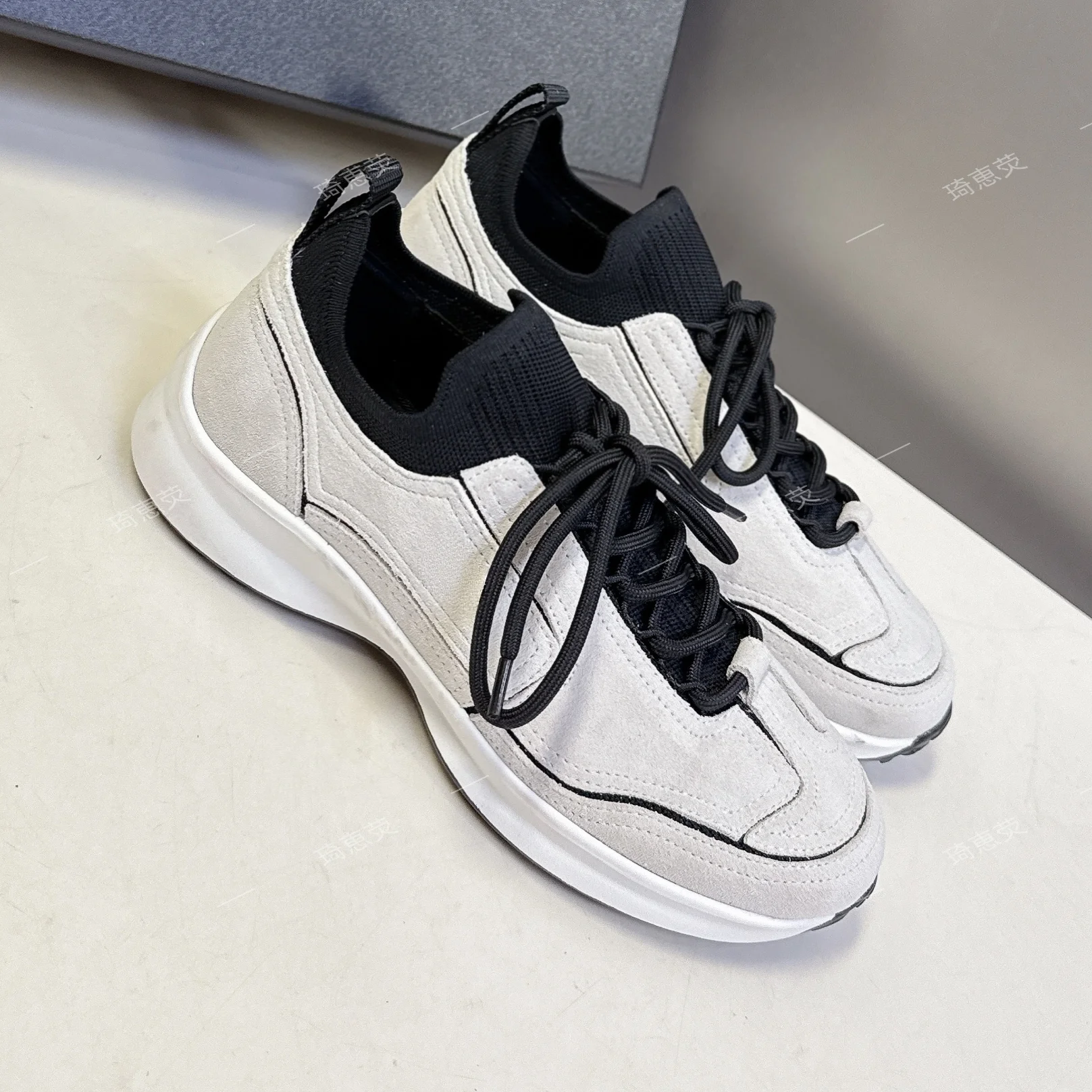 Sneakers Fashion Women - Üst Düzey Versiyon 2026 Kış Yeni